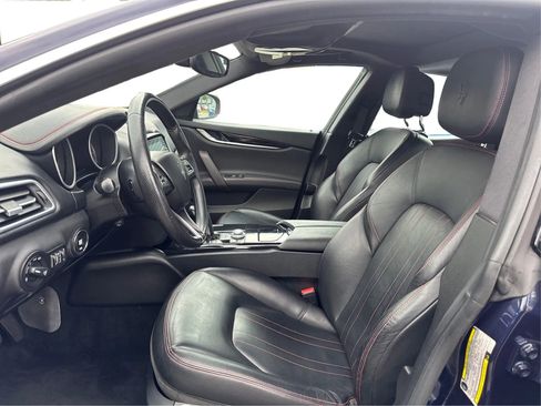 Used 2020 Maserati Ghibli S image 19
