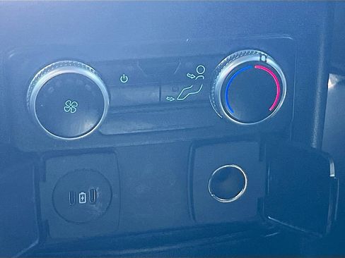 Used 2024 Ford Explorer ST-Line w/ Class IV Trailer Tow Package image 26