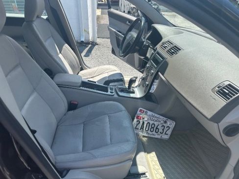 Used 2009 Volvo S40 2.4i image 24