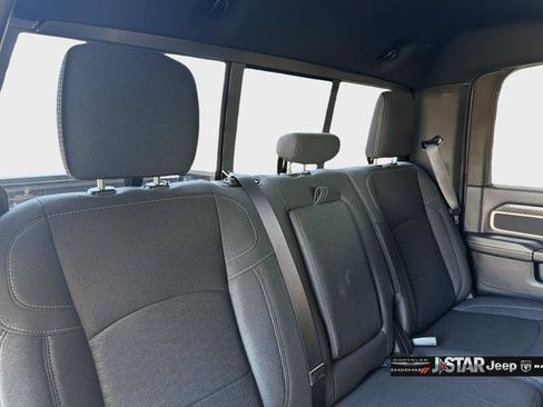 New 2026 RAM 2500 Big Horn AWD/4WD image 32