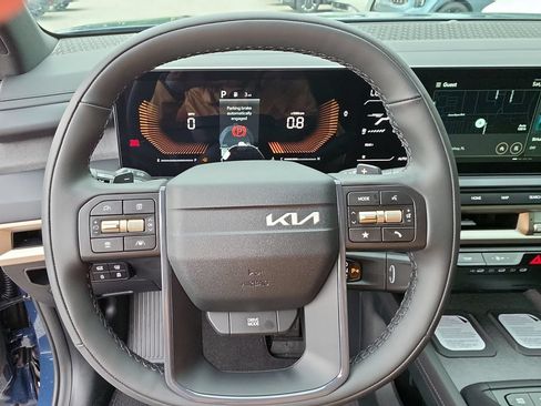 New 2027 Kia Telluride S w/ Towing Package FWD image 30
