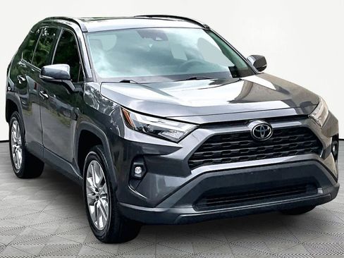 Used 2023 Toyota RAV4 XLE Premium FWD image 3