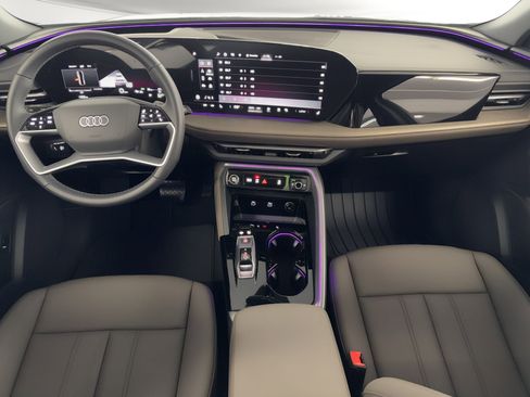Certified 2025 Audi Q5 Premium w/ Premium Plus AWD/4WD image 19