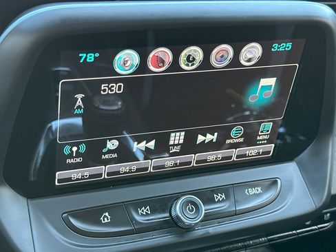 Used 2016 Chevrolet Camaro LT RWD image 25
