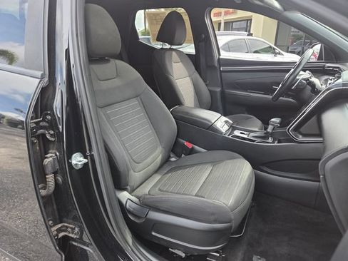 Used 2023 Hyundai Santa Cruz SEL Premium AWD/4WD image 19