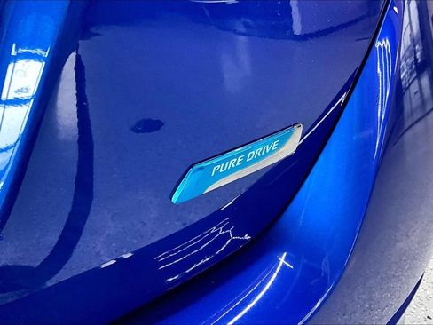 Used 2015 Nissan Sentra S image 24