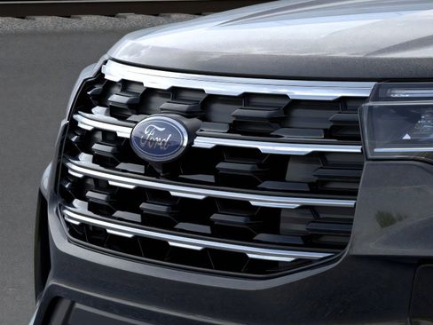 New 2026 Ford Explorer Active image 17