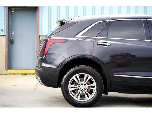 Used 2020 Cadillac XT5 Premium Luxury image 15