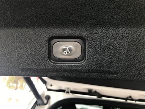 Used 2019 Ford Explorer XLT w/ Equipment Group 202A image 44