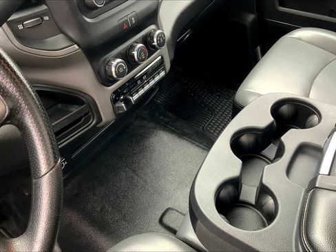 Used 2021 RAM 5500 Tradesman image 16