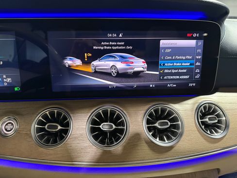 Used 2018 Mercedes-Benz E 400 4MATIC Coupe w/ Premium 2 Package image 31