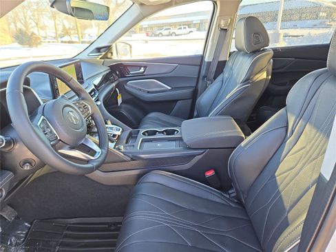 New 2026 Acura MDX SH-AWD w/Advance image 21