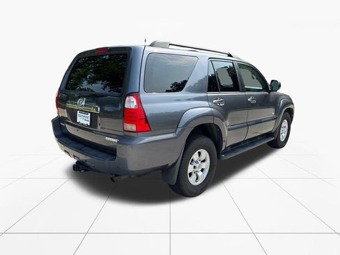Used 2007 Toyota 4Runner SR5 RWD image 8