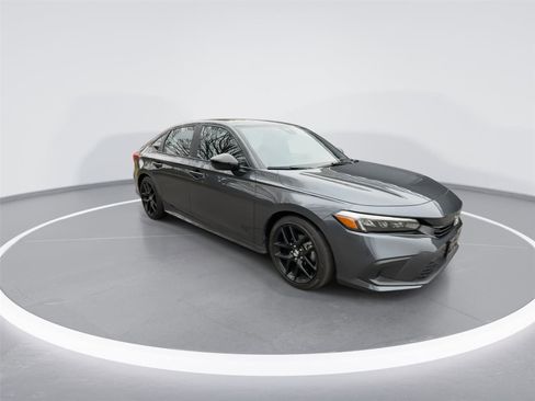 Used 2024 Honda Civic Sport image 2
