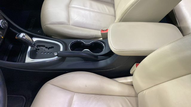 Used 2014 Chrysler 200 Limited FWD image 17