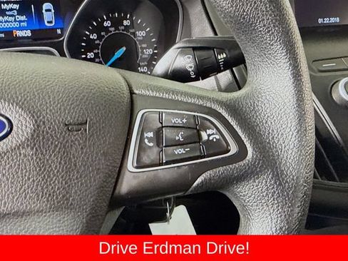 Used 2018 Ford Focus SE FWD image 13