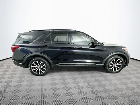Certified 2022 Ford Explorer ST-Line w/ Class IV Trailer Tow Package AWD/4WD image 13