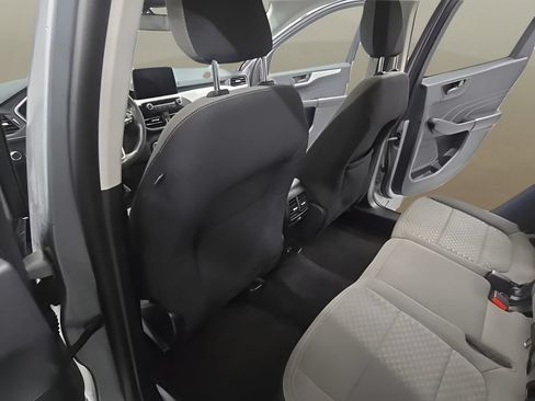 Used 2022 Ford Escape SE w/ Convenience Package AWD/4WD image 16