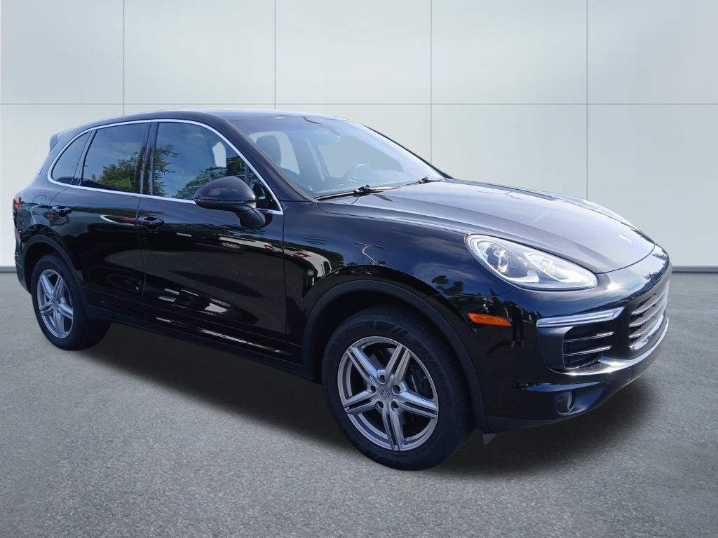 Used 2017 Porsche Cayenne AWD/4WD image 10