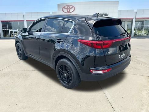 Used 2019 Kia Sportage LX AWD/4WD image 3