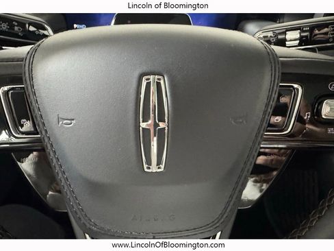 New 2026 Lincoln Aviator AWD image 44