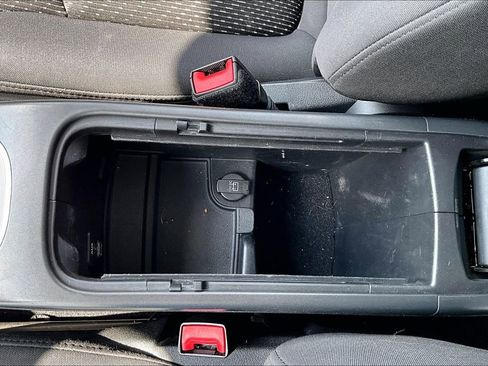 Used 2015 Dodge Journey SE FWD image 34