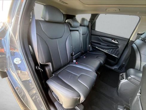 Used 2022 Hyundai Santa Fe SEL w/ Convenience + Premium Package FWD image 29