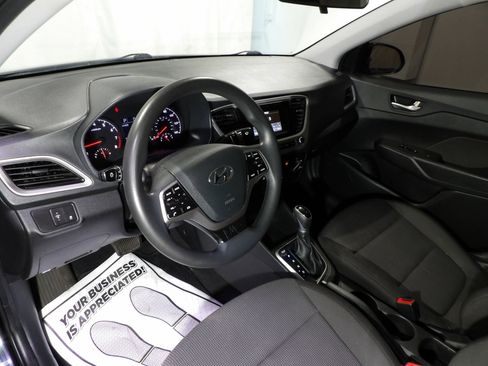 Used 2021 Hyundai Accent SE FWD image 9