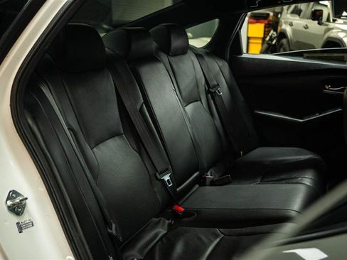 Used 2024 Honda Accord Sport image 11