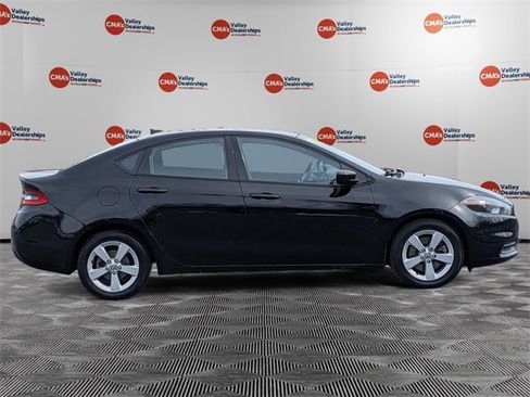 Used 2015 Dodge Dart SXT image 4