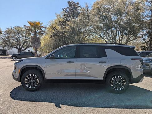 New 2026 Chevrolet Traverse Z71 w/ Enhanced Driving Package AWD/4WD image 6