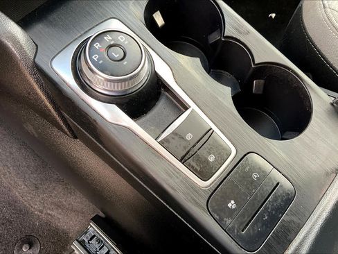 Used 2022 Ford Escape S image 31