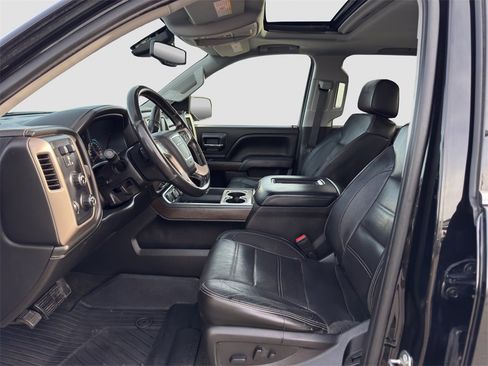 Used 2018 GMC Sierra 1500 Denali image 9