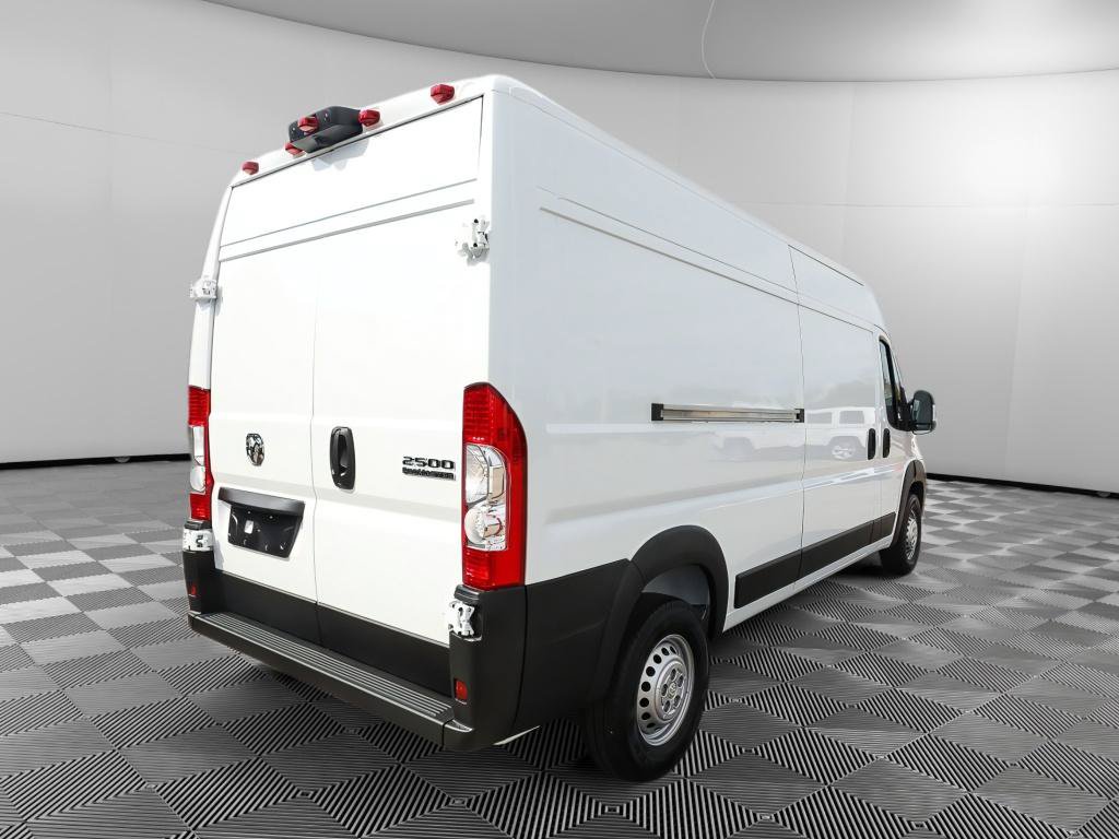 New 2026 RAM ProMaster 2500 w/ Convenience Group FWD image 8