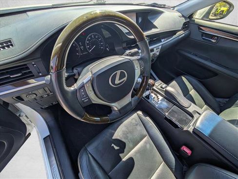 Used 2013 Lexus ES 350 image 10