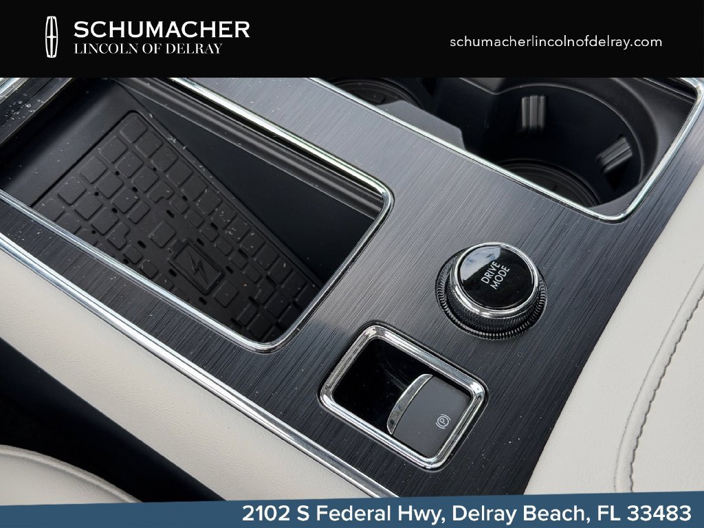 New 2027 Lincoln Aviator AWD image 22