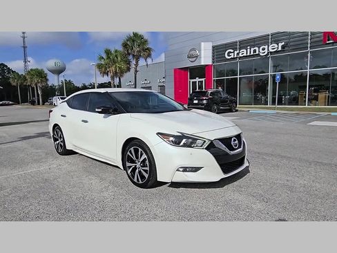Used 2018 Nissan Maxima 3.5 SV FWD image 17