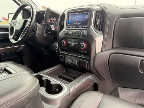 Used 2021 Chevrolet Silverado 1500 LTZ w/ Safety Package II AWD/4WD image 43