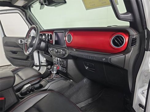 Used 2021 Jeep Wrangler Unlimited Rubicon image 21