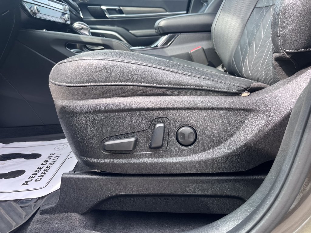 Certified 2023 Kia Telluride EX X-Line AWD/4WD image 11