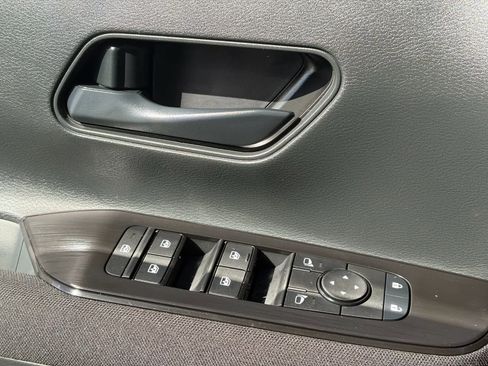 New 2026 Nissan Kicks S image 17