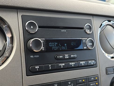 Used 2015 Ford F250 XLT w/ XLT Value Package RWD image 17