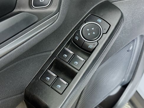 Used 2025 Ford Escape Active AWD/4WD image 17