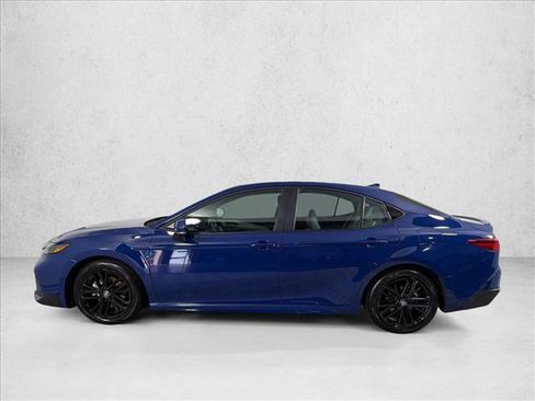 Used 2026 Toyota Camry SE FWD image 6