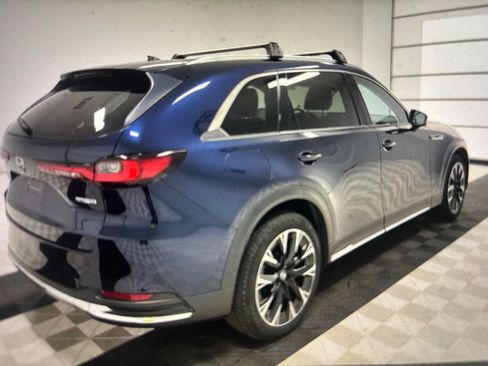 Used 2024 MAZDA CX-90 Plug-In Hybrid w/ Premium Pkg AWD/4WD image 2