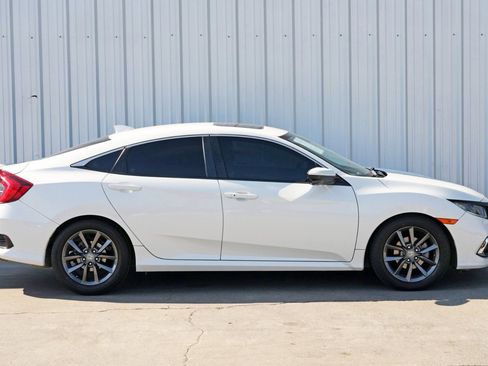 Used 2020 Honda Civic EX image 47