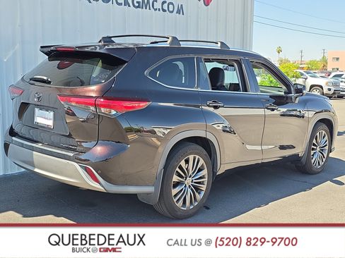 Used 2020 Toyota Highlander Platinum AWD/4WD image 7