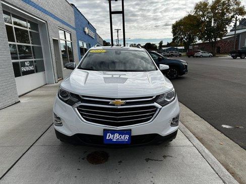 Used 2021 Chevrolet Equinox Premier image 7
