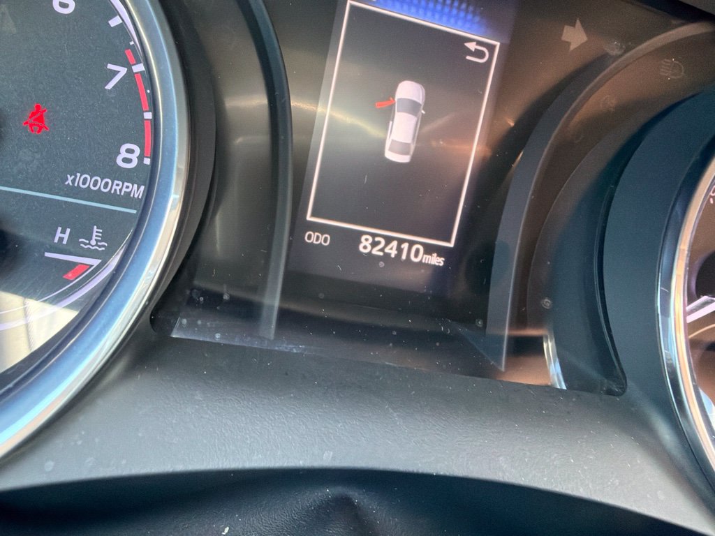 Used 2020 Toyota Camry LE FWD image 10
