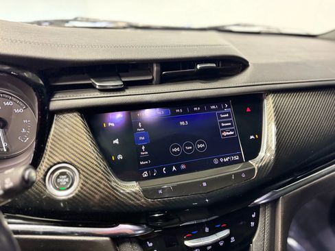 Used 2020 Cadillac XT6 Sport image 26